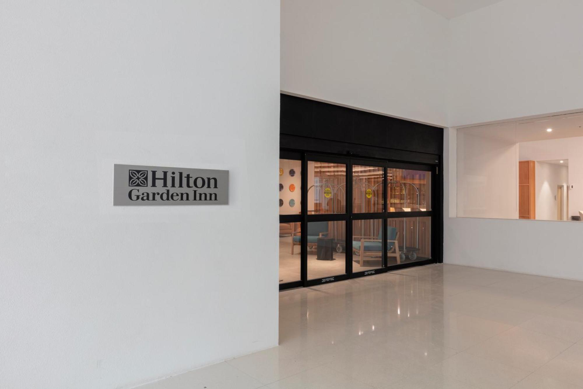 Hilton Garden Inn Guadalajara Airport El Zapote  Extérieur photo