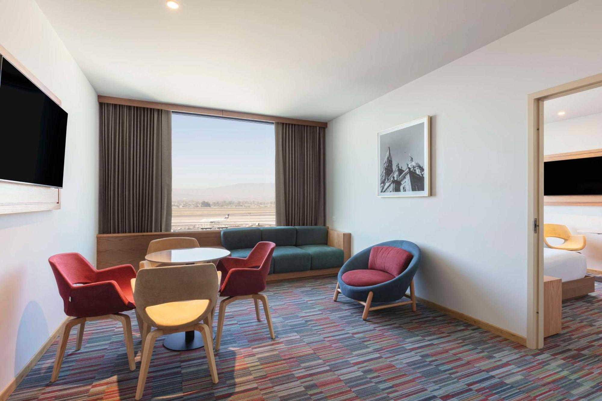 Hilton Garden Inn Guadalajara Airport El Zapote  Extérieur photo