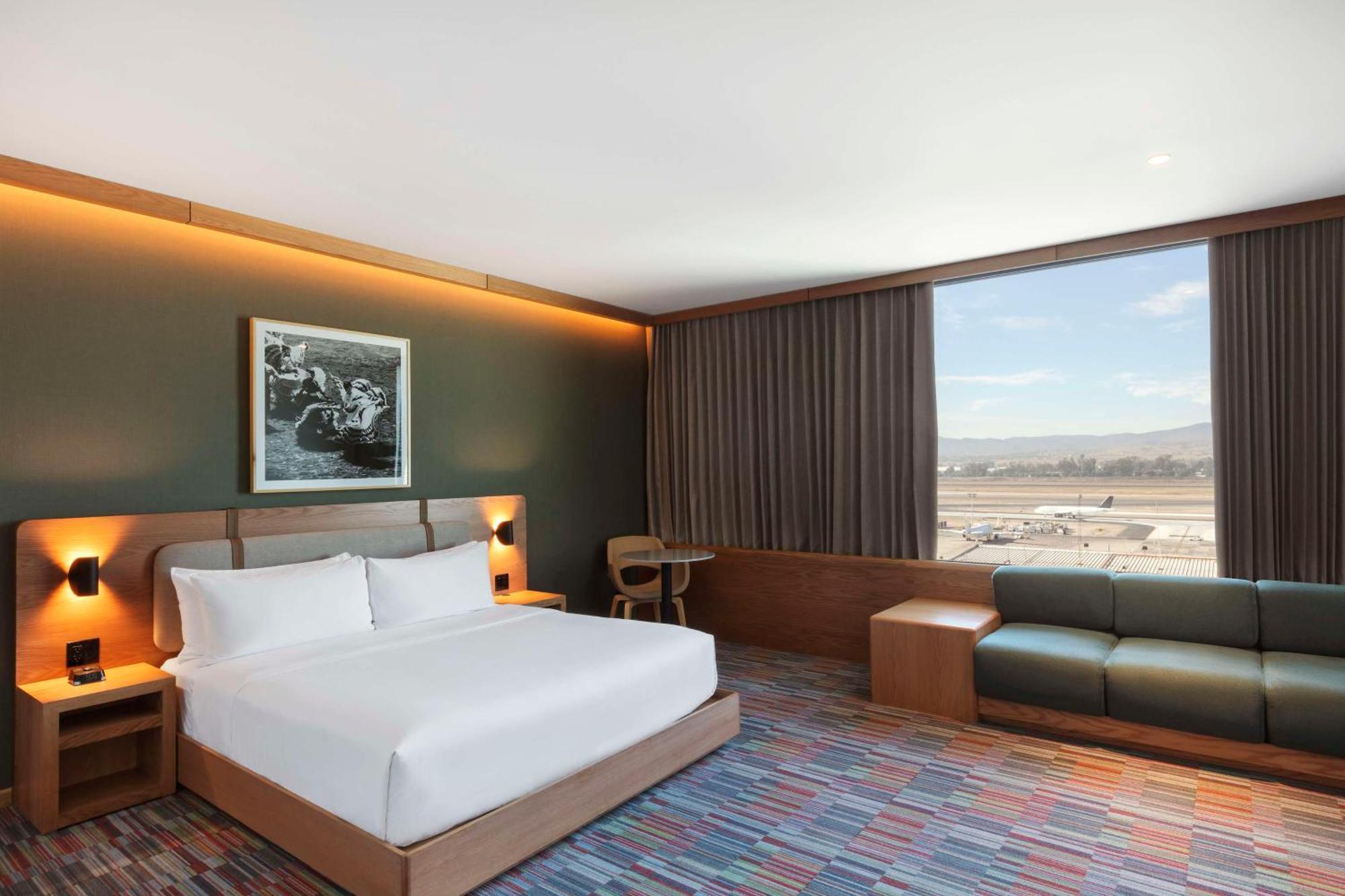 Hilton Garden Inn Guadalajara Airport El Zapote  Extérieur photo